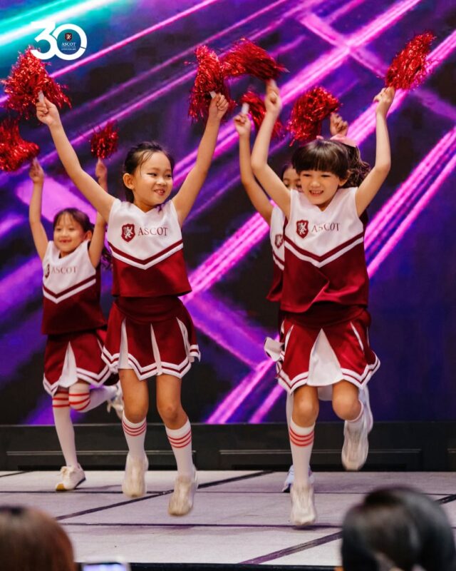 How Cheerleading Helps Children Build Confidence and Teamwork