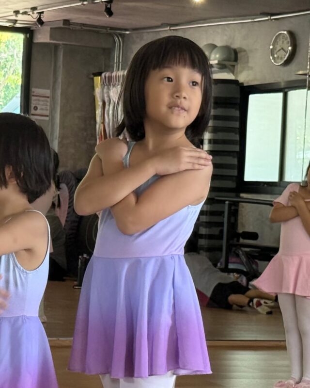 Ballet Class at Ascot (8)