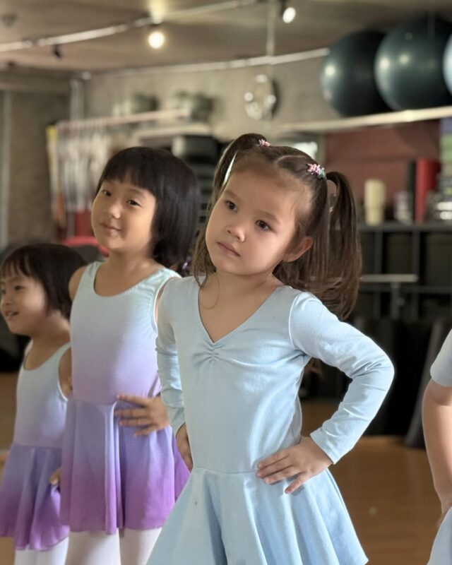 Ballet Class at Ascot (9)